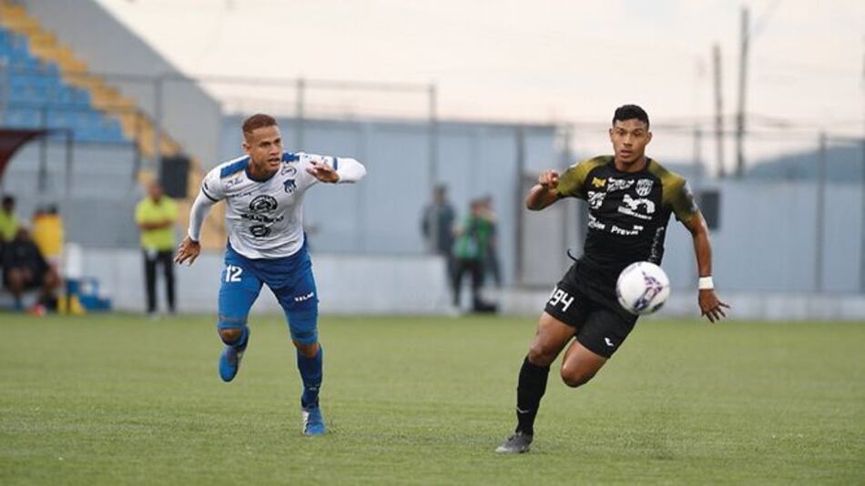 Hoy se conocerá al primer finalista del torneo Clausura