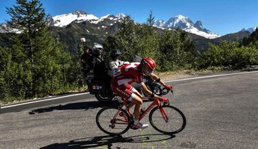 Zakarin gana etapa y Froome se consolida en la cima