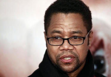 Se busca al actor Cuba Gooding, tras una disputa en un bar