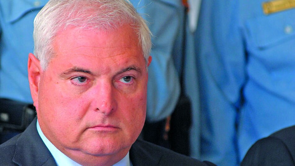 Jueza de Miami otorga fianza de excarcelación de $1 millón a expresidente Ricardo Martinelli; la fiscalía apela