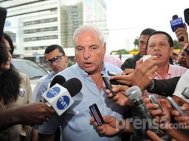 Martinelli anuncia que indultará a periodistas