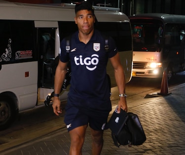 Selección de Panamá llega a Surinam para debutar en la ronda final de las eliminatorias de Concacaf