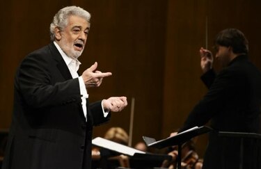 Plácido Domingo canta en el Mundial