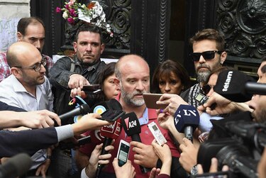 Argentinos conmovidos tras confirmarse muerte del joven Santiago Maldonado