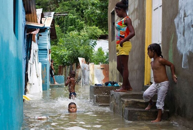 Matthew castiga Cuba y Haití: más de un millón de evacuados