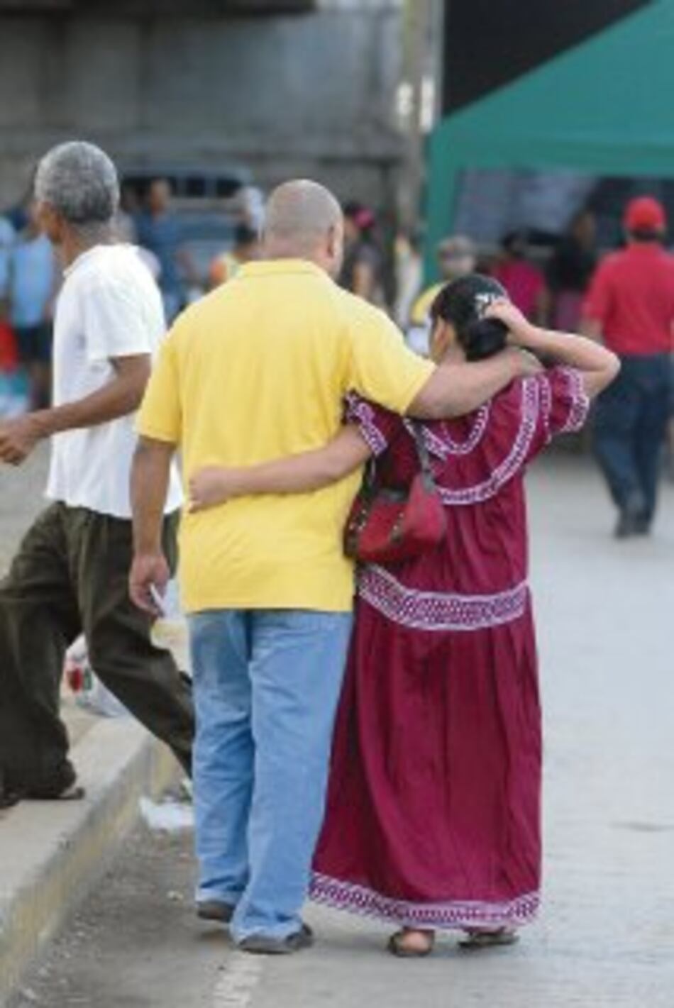 Mujeres casadas son más infieles y con mayor riesgo