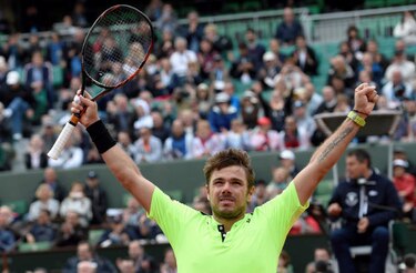 Triunfo en cinco sets para Wawrinka, casi sorprenden al campeón
