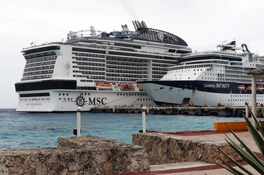 México permitirá desembarco de crucero pese a rumor de un caso de Covid-19