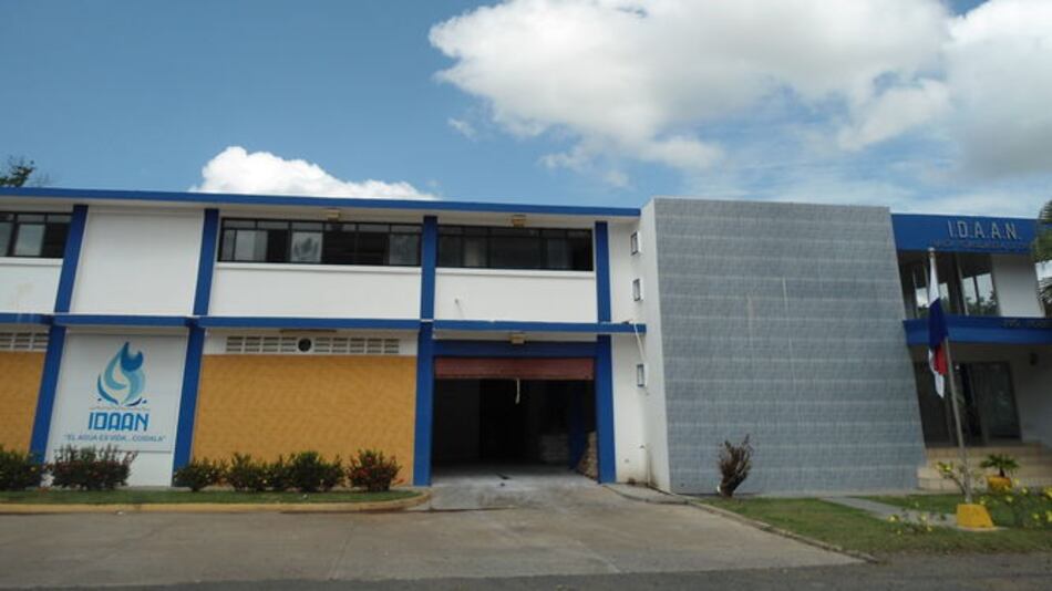 Turbiedad del río La Villa afecta producción en potabilizadora de Chitré