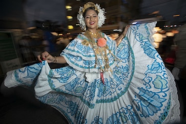 La riqueza cultural panameña: guía para el uso correcto de las polleras