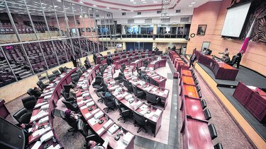 Asamblea tiene una extensa agenda