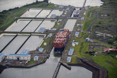 El Canal aumenta sus tránsitos, pero insiste en que el embalse en río Indio es la solución más eficiente