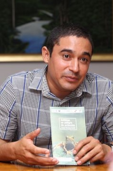 Un libro para proteger a los anfibios del Parque Nacional Darién