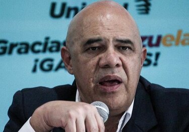 Oposición venezolana rechaza  'amenazas' del oficialismo