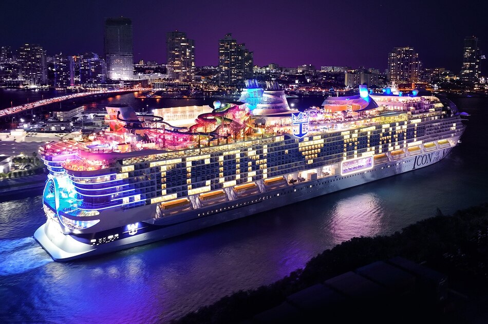 Zarpa desde Miami el ‘Icon of the Seas’, el crucero más grande del mundo