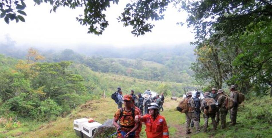 Jóvenes holandesas lucían felices en fotografías, afirma vocero de familiares