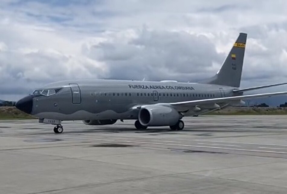 Llega a Colombia el último vuelo humanitario con colombianos repatriados desde Israel