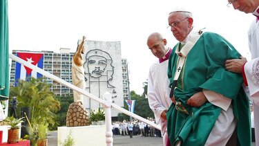 Papa Francisco pide evitar fracaso de proceso de paz en Colombia