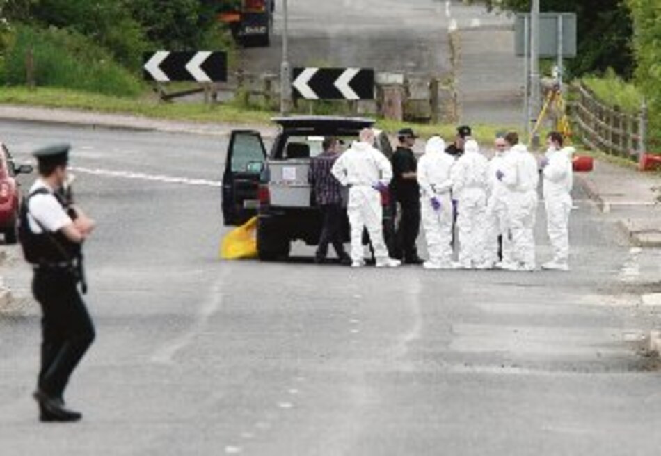 Policía de Irlanda del Norte descubre bomba