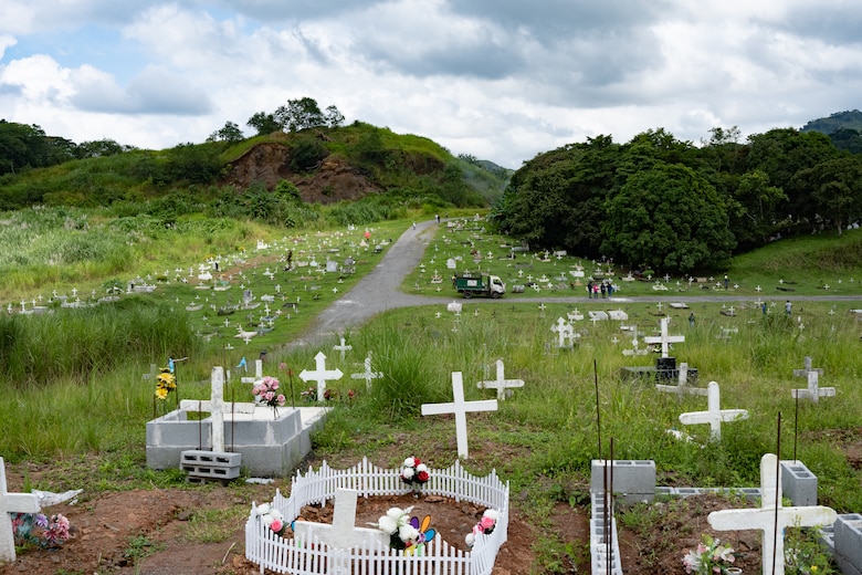 Cementerios de Panamá y San Miguelito están al límite: no tienen espacio y la morosidad es alta