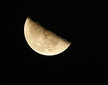 Corteza lunar fue pulverizada por bombardeos de meteoritos, dice la NASA