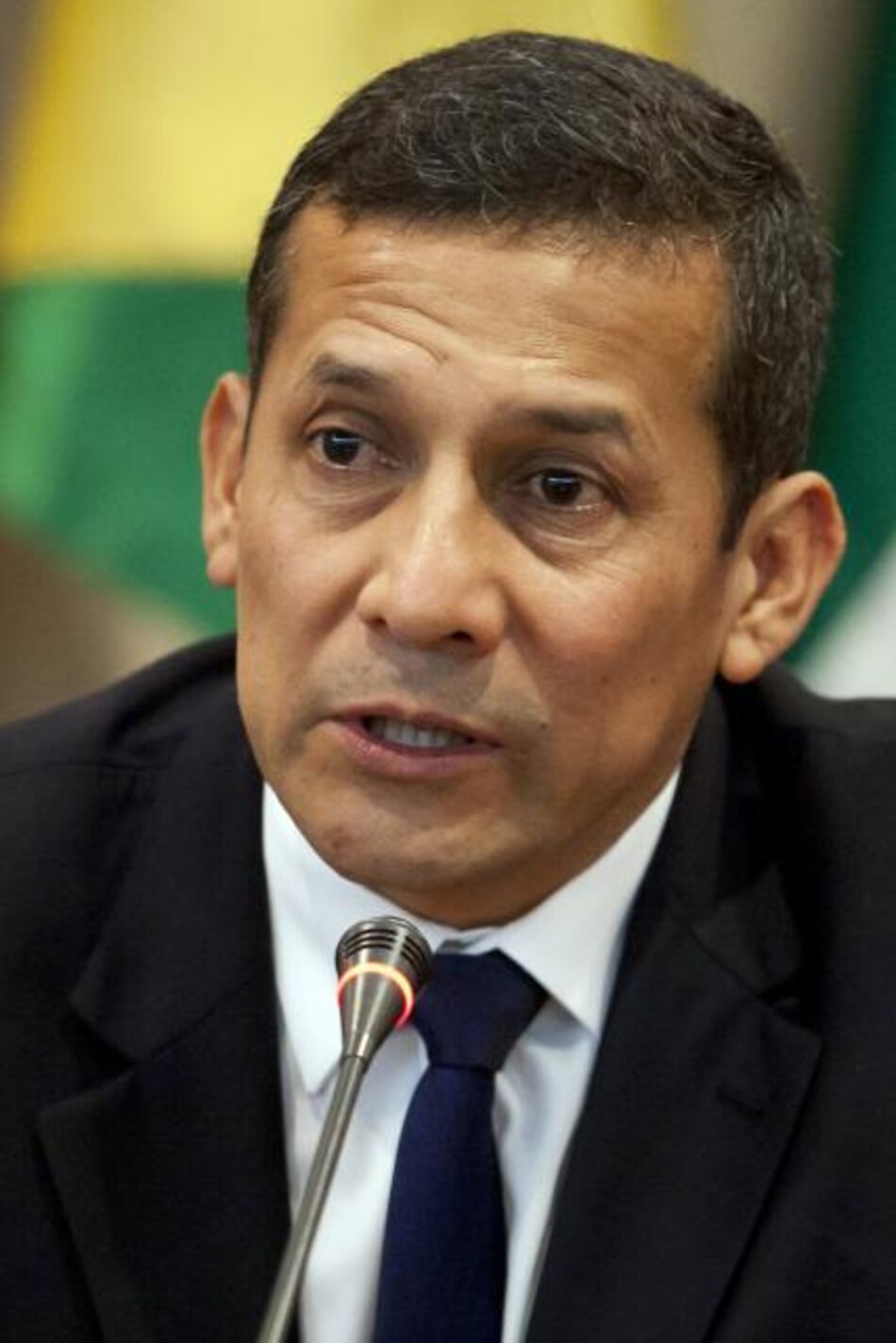 Humala propone a arzobispo como medidor para conflicto en Cajamarca