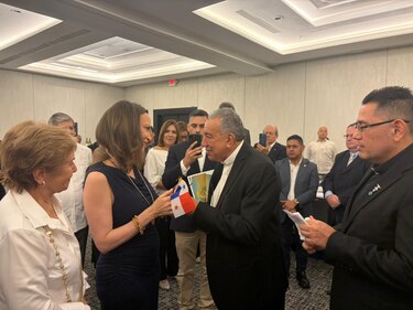 Monseñor José Domingo Ulloa a María Corina Machado: ‘a Venezuela no le han podido robar su dignidad ni su esperanza’