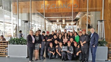 P.F. Chang's Panamá recibe premio a la Excelencia General 2017