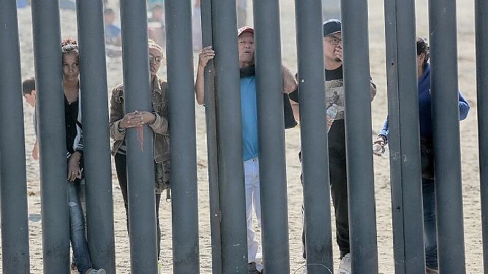 Donald Trump insiste en muro en la frontera con México