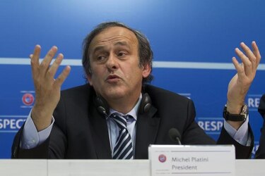 Platini se presenta como sospechoso y testigo ante la justicia suiza