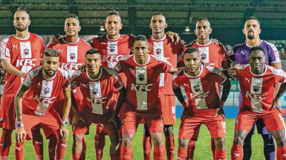 Líder y otra vez rey del Derbi chorrerano