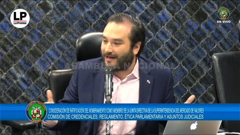 Diputado Silva alerta irregularidades en nombramientos de los eternos directivos de la CSS