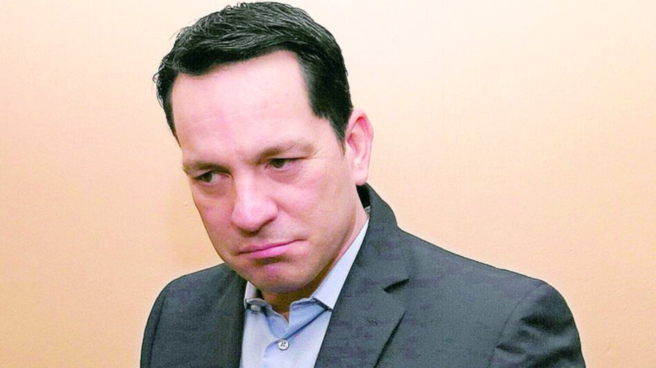 Se suspende audiencia a Guillermo Ferrufino por el caso de la compra de una camioneta