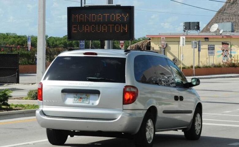 Tráfico de pesadilla en Florida ante llegada de Irma