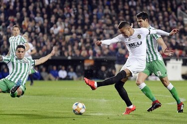 Valencia enfrentará a Barcelona en la final de la Copa del Rey