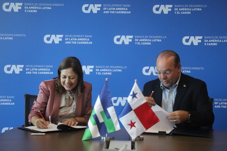 Cámara de Comercio y CAF firman convenio por $150,000 para impulsar granjas agrícolas sostenibles
