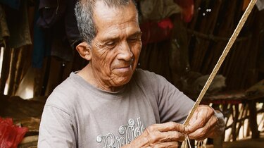 Una visita a los sombrereros gnäbes