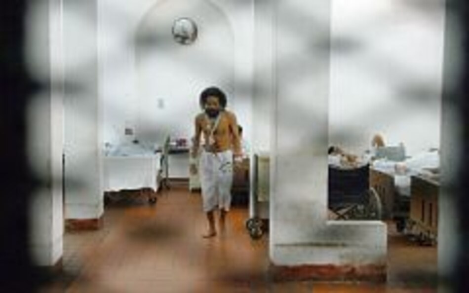 La sala de los detenidos