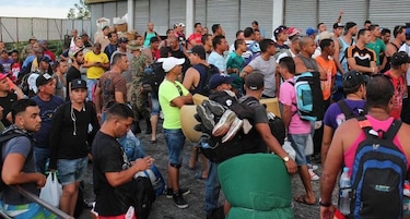 Cubanos, la emigración de 'primera clase' que sacude a la empobrecida América Central