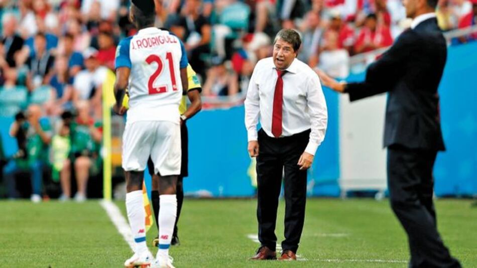 Bolillo Gómez, contento por el juego de Panamá