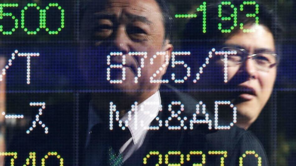 Mercados se desploman ante el avance de Trump hacia la Casa Blanca