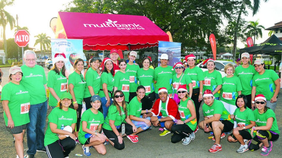 Multibank participa en el Santa’s Race