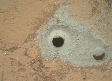 Curiosity completa primera perforación para recoger muestras de Marte