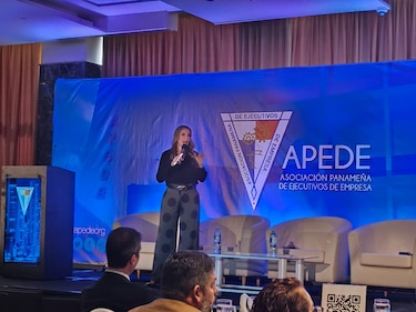 Debaten los desafíos de Panamá para atraer inversión y reducir la desigualdad