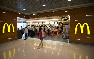 Clientes reducen consumo de gaseosas en McDonald's