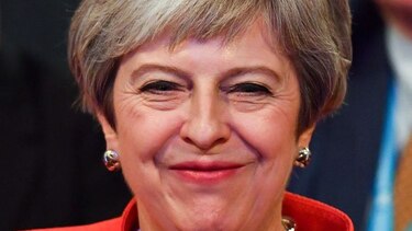 Califican de ‘chiflado’ plan de Theresa May