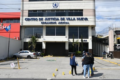 Decretan el estado de sitio en Guatemala tras ola de violencia de las pandillas