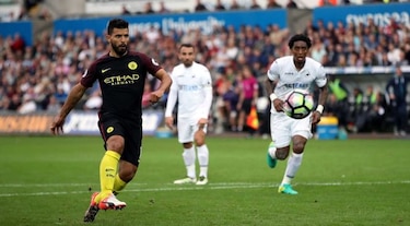 El City gana con doblete de Agüero; United vuelve a la senda del triunfo