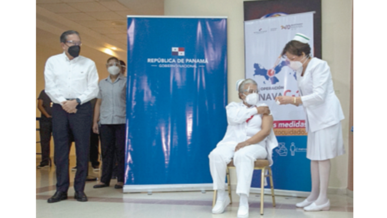 Segundo lote de Pfizer llegaría a mediados de febrero; virus ataca a personal de salud