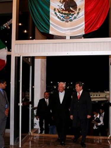 Martinelli participa en actos del bicentenario de México
